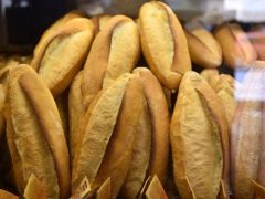Sokağa Çıkma Yasağıyla Beraber Ekmek 5 Lira Oldu