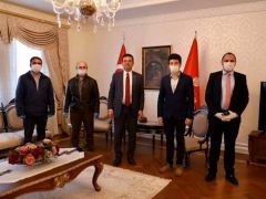 Ekrem İmamoğlu Personelini Ödüllendirip Tebrik Etti