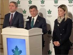 Ahmet Davutoğlu’na şok! Gelecek Partisi Genel Başkan Yardımcısı Neslihan Çevik istifa etti