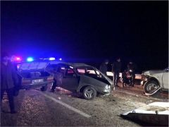 SEVDİĞİN YOLUNDA SİS VE GİZLİ BUZLANMADAN DOLAYI KAZA MEYDANA GELDİ,