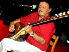 Türk Halk Müziğinin Değerli Sanatçısı Ekrem Çelebi Hayatını Kaybetti
