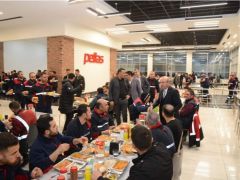 EKİCİOĞLU PETLAS ÇALIŞANLARI İLE BİRLİKTE İFTARINI AÇTI.