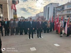 KIRŞEHİRDE  İL VE İLCELER YİNE HER ZAMAN OLDUĞU GİBİ YİNE ATASINI ANDILAR